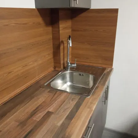 нова в центрі міста *