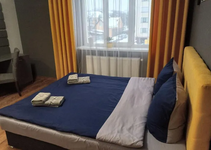 нова в центрі міста Apartment *